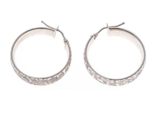 18K White Gold Italian Hoop Earrings With Brushed Finish