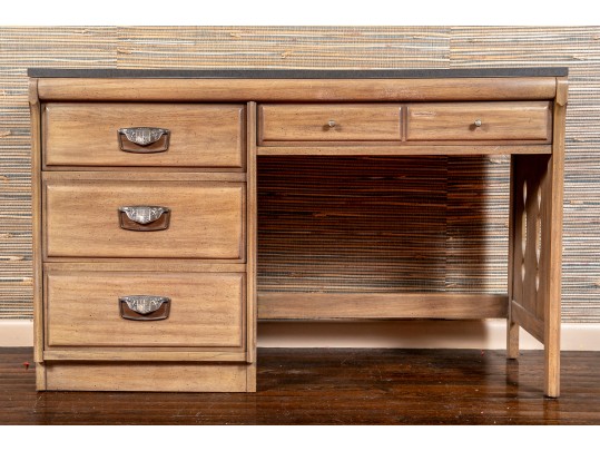 American Of Martinsville Nicely Finished Desk