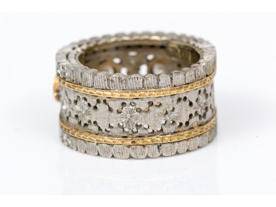 18K White Gold And Diamond Wide Elegant Band Ring, Size 5.25