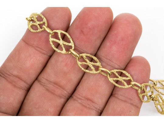 An 18K Yellow Gold Fancy Link Necklace