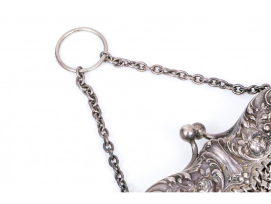 Elegant Sterling Silver Vintage Mesh Hand Bag