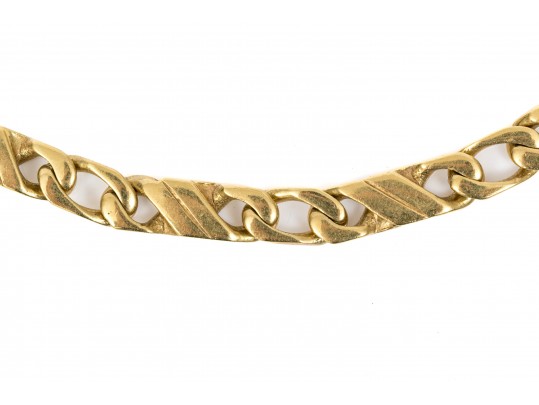 An 18K Yellow Gold Curb Link Necklace