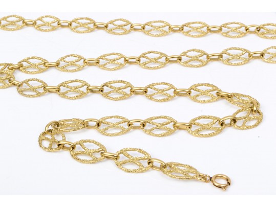 An 18K Yellow Gold Fancy Link Necklace