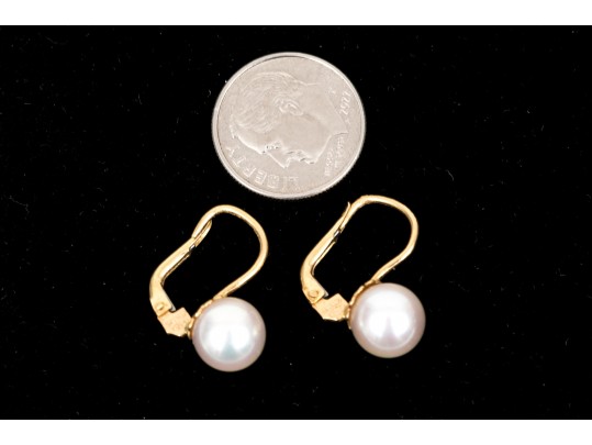 18k Yellow Gold Simple Cultured Pearl Drop Earrings, Featuring An 8.25mm Cultured Pearl