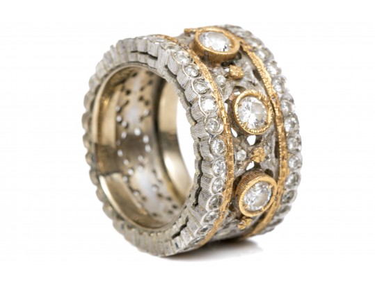 18K White Gold And Diamond Wide Elegant Band Ring, Size 5.25