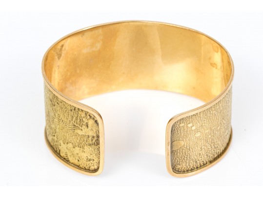A Vintage 18K Yellow Gold Textured Cuff Bracelet