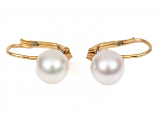 18k Yellow Gold Simple Cultured Pearl Drop Earrings, Featuring An 8.25mm Cultured Pearl