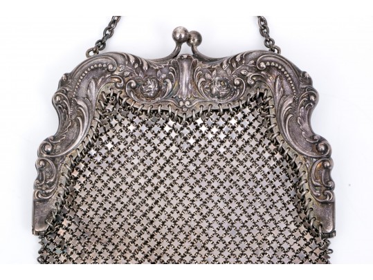 Elegant Sterling Silver Vintage Mesh Hand Bag