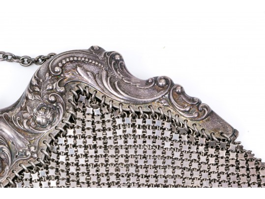 Elegant Sterling Silver Vintage Mesh Hand Bag