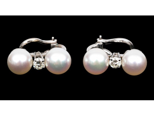 18k White Gold Tailored Cultured Pearl And Diamond Stack Earrings