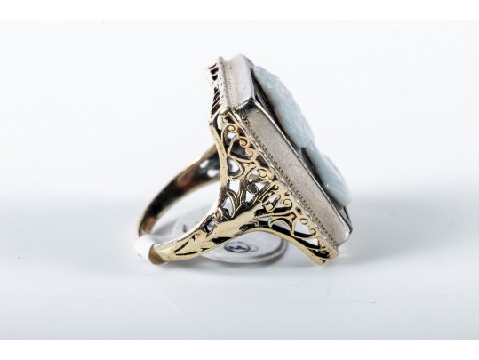 14k Yellow Gold Cameo Ring