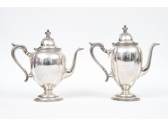 Wallace Sterling Silver Classic Rembrandt 3 Pint Coffee Pot And 2 3/4 Pint Tea Pot