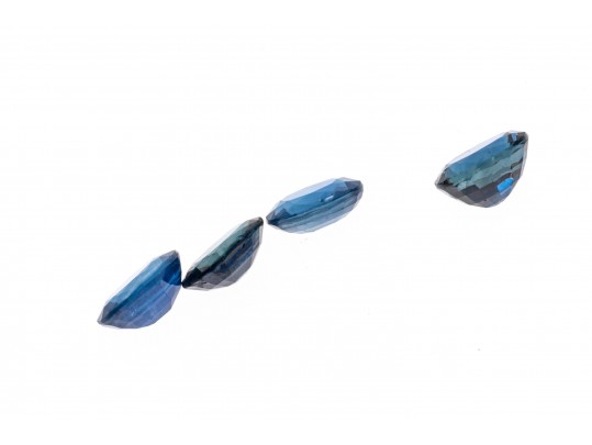 Loose Stones: Four Oval Faceted, Medium Blue Sapphires, 2.49 TCW