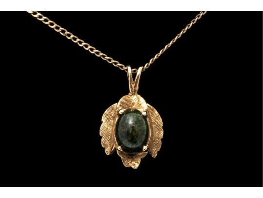 14K And Nephrite Leaf Pendant Necklace