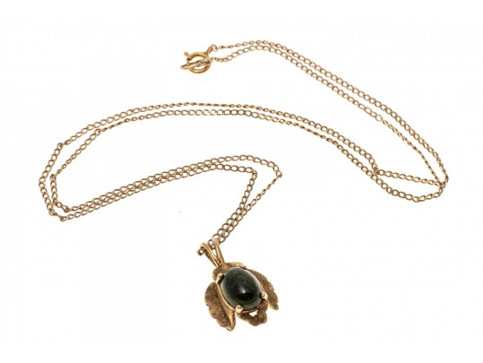 14K And Nephrite Leaf Pendant Necklace
