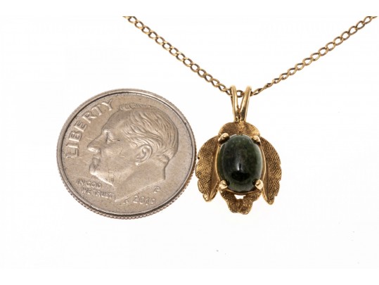 14K And Nephrite Leaf Pendant Necklace
