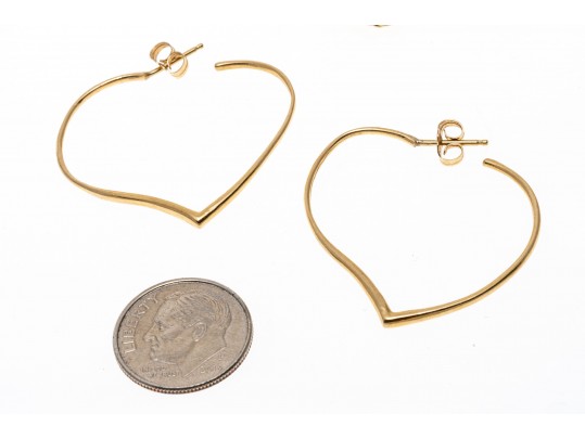 Lot Of Four Assorted Yellow Gold Jewelry Items, Including Earrings