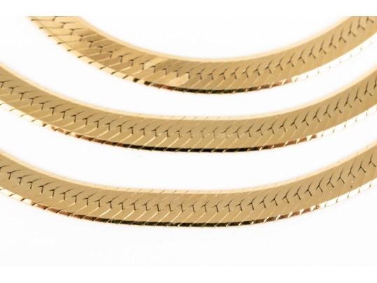 Classic 14K Herring Bone Chain Necklace