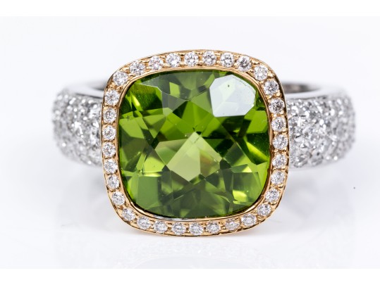 Dramatic 18K White Gold Peridot And Diamond Ring, Size 7.25