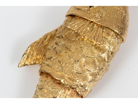 Outstanding 18K Articulated Fish Pendant