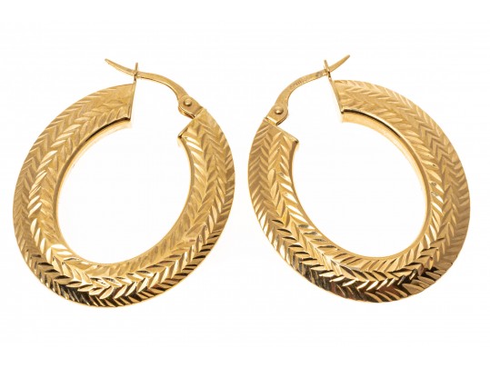 14K Diamond Cut Elongated Hoop Earrings