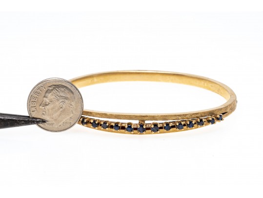 14k Yellow Gold Beautiful Hinged Sapphire Bangle Bracelet, App. 0.95 TCW