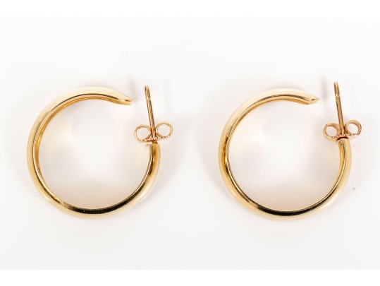 Understated 14K Polished Hoop Earrings