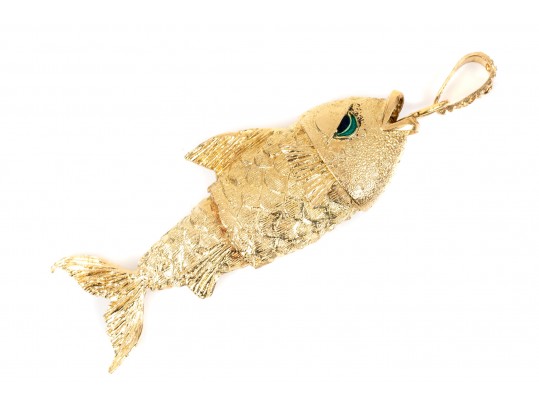 Outstanding 18K Articulated Fish Pendant