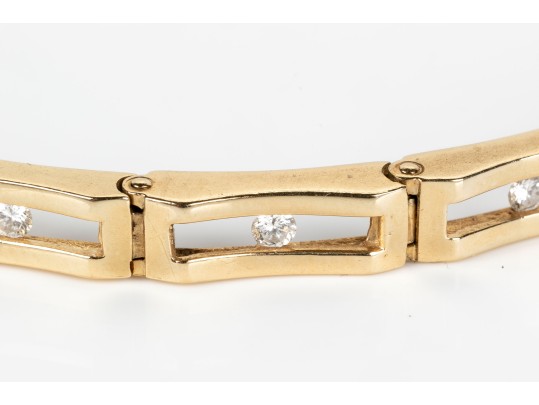 Dainty 14K Diamond Set Bracelet