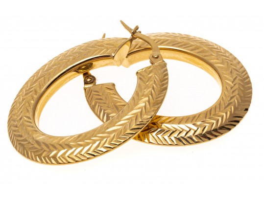 14K Diamond Cut Elongated Hoop Earrings