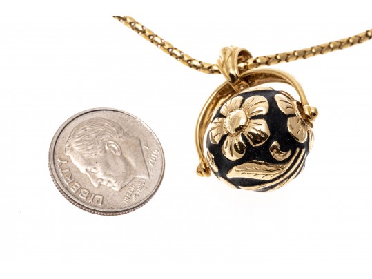 Dynamic 18K And 14K Gold Floral Roller Pendant Necklace