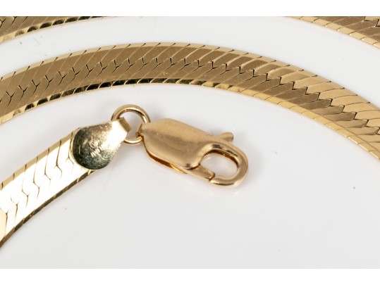 Classic 14K Herring Bone Chain Necklace