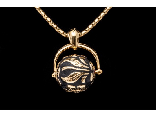 Dynamic 18K And 14K Gold Floral Roller Pendant Necklace