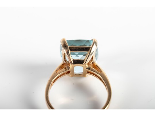 14k Yellow Gold Aquamarine Ring Size 7