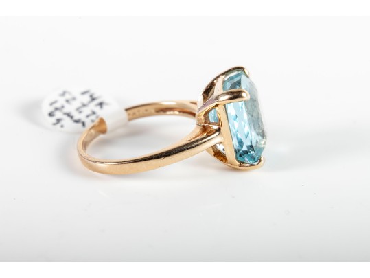 14k Yellow Gold Aquamarine Ring Size 7