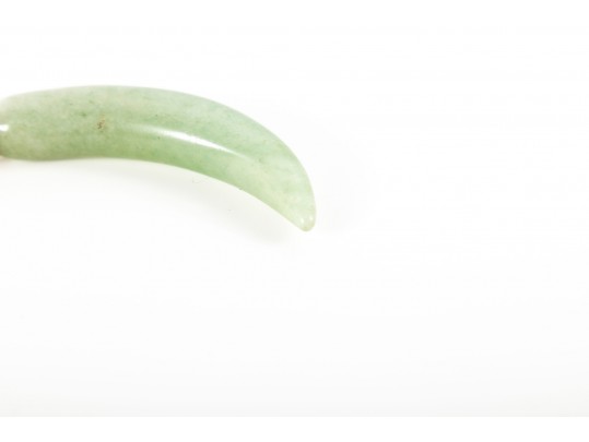 14k Yellow Gold Jade Claw-Form Pendant