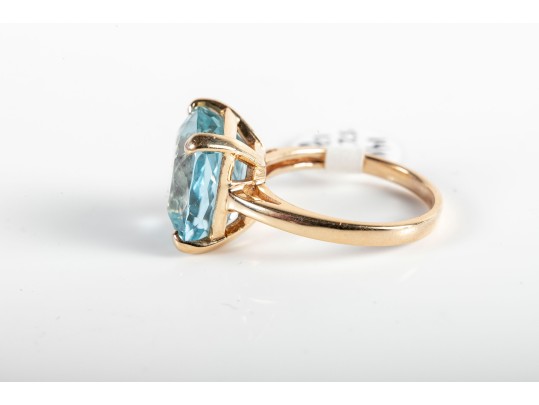 14k Yellow Gold Aquamarine Ring Size 7