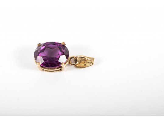 14k Yellow Gold Berry-Purple Ruby Pendant