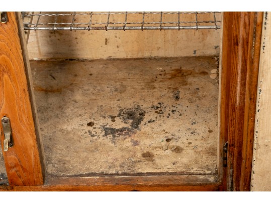 Traditional Oak Icebox