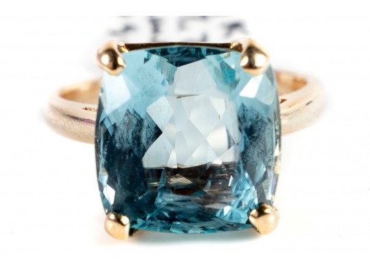 14k Yellow Gold Aquamarine Ring Size 7