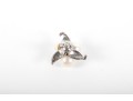 14k White Gold Cultured Pearl Floral Themed Stud Earrings