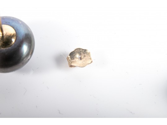 14k Cultured Black Pearl Stud Earrings