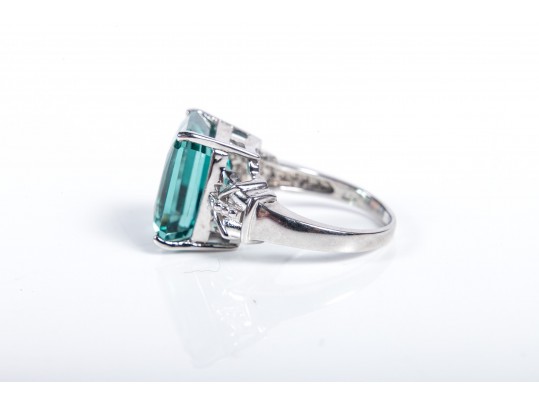Sterling Silver Aquamarine Ring Size 6