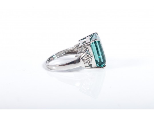 Sterling Silver Aquamarine Ring Size 6