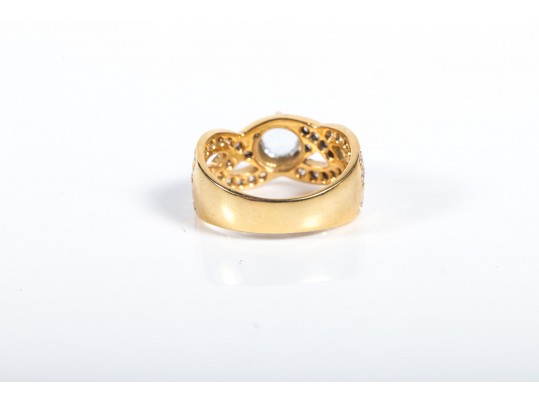 Elegant Sterling Vermeil Blue Topaz Ring Size 8.25