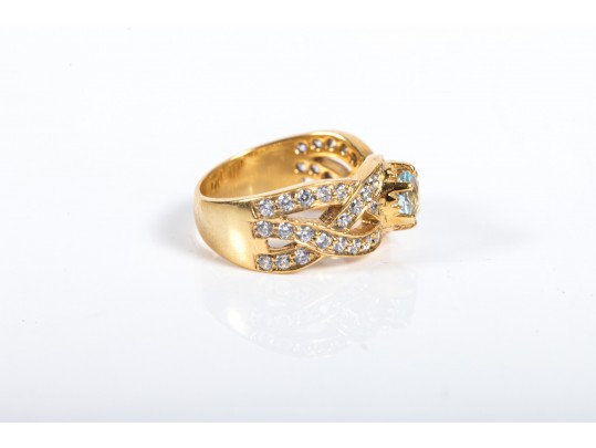 Elegant Sterling Vermeil Blue Topaz Ring Size 8.25