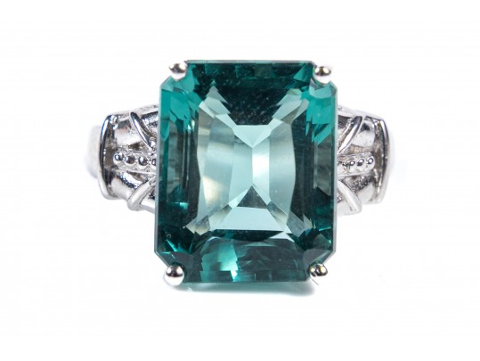 Sterling Silver Aquamarine Ring Size 6