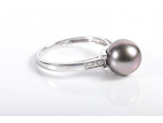 14k White Gold Cultured Black Pearl And Diamond Ring Size 6.5