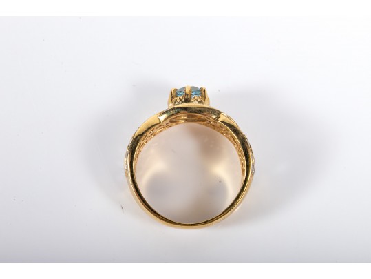 Elegant Sterling Vermeil Blue Topaz Ring Size 8.25