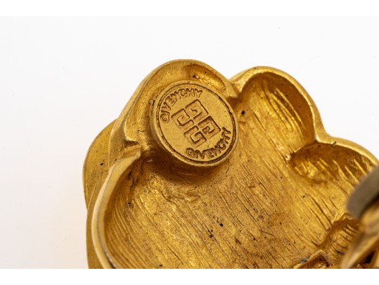 Givenchy Retro Pairs Of Costume Jewelry Clip-On Earrings